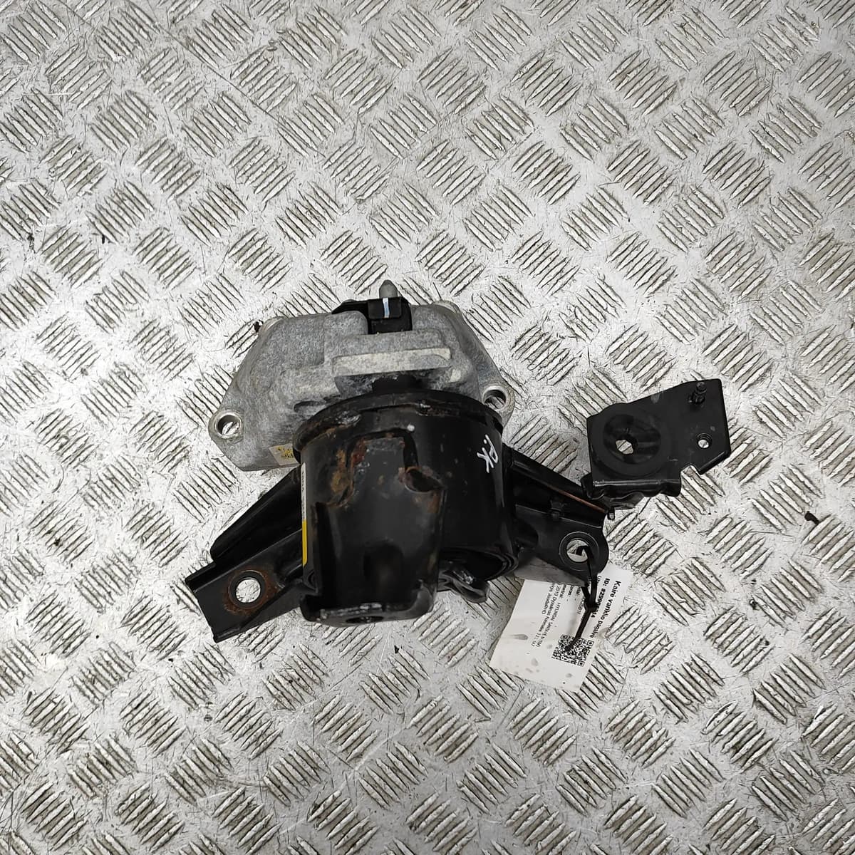 HYUNDAI SANTA FÉ MK4 TM Left Side Engine Mount 21810-S1200 2.2D 147KW 2019