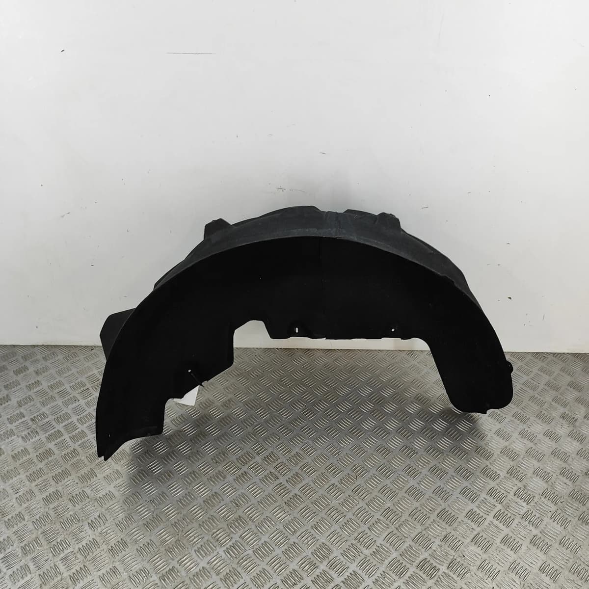 VW TOUAREG 7P5 Rear Left Arch Liner 7P6810971 3.0 Diesel 193kw 2015 29920395