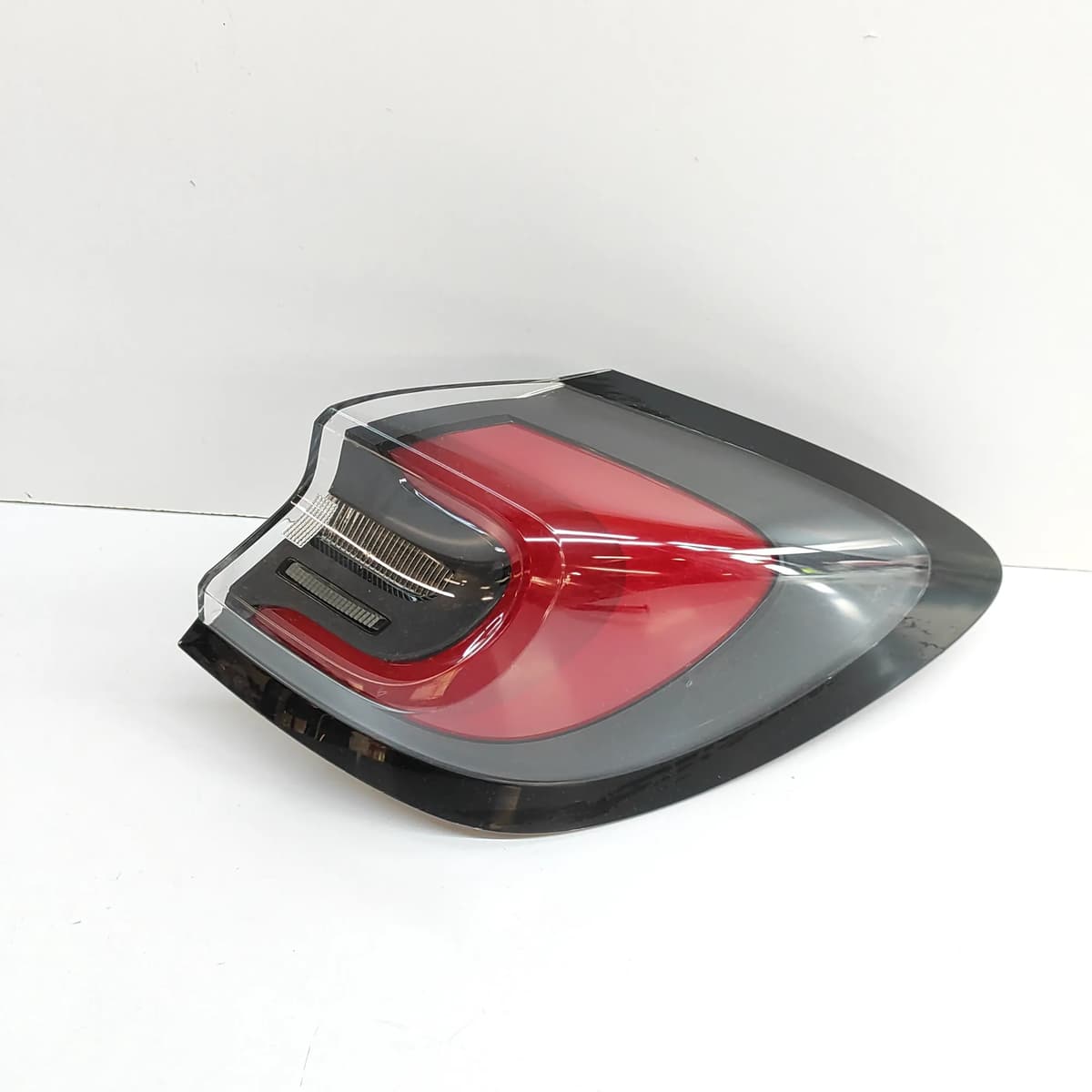 FORD PUMA Rear Right Tail Light L1TB-13404-AG RHD 2022 29948140