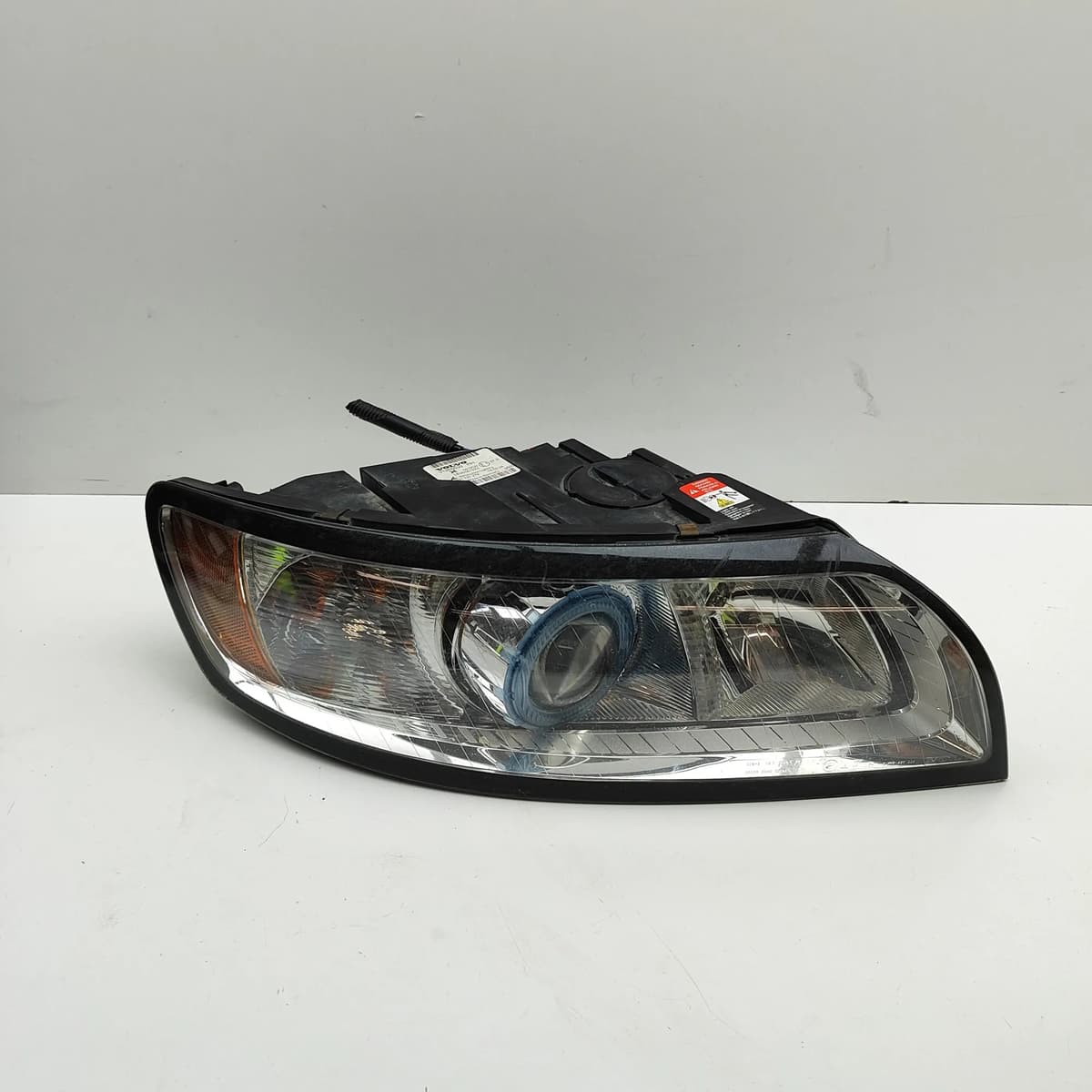 VOLVO V50 Front Right Headlight LHD LE06A6152X 1.6d 81kw 2009 29982179
