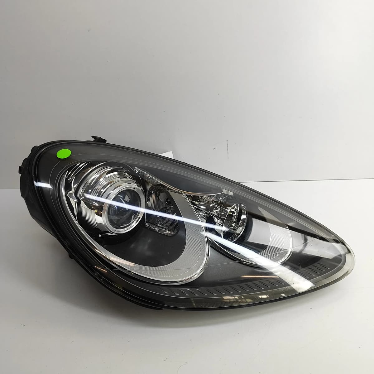 PORSCHE CAYENNE 92A Front Right Headlight 7P5941032P LHD 2011 29998807