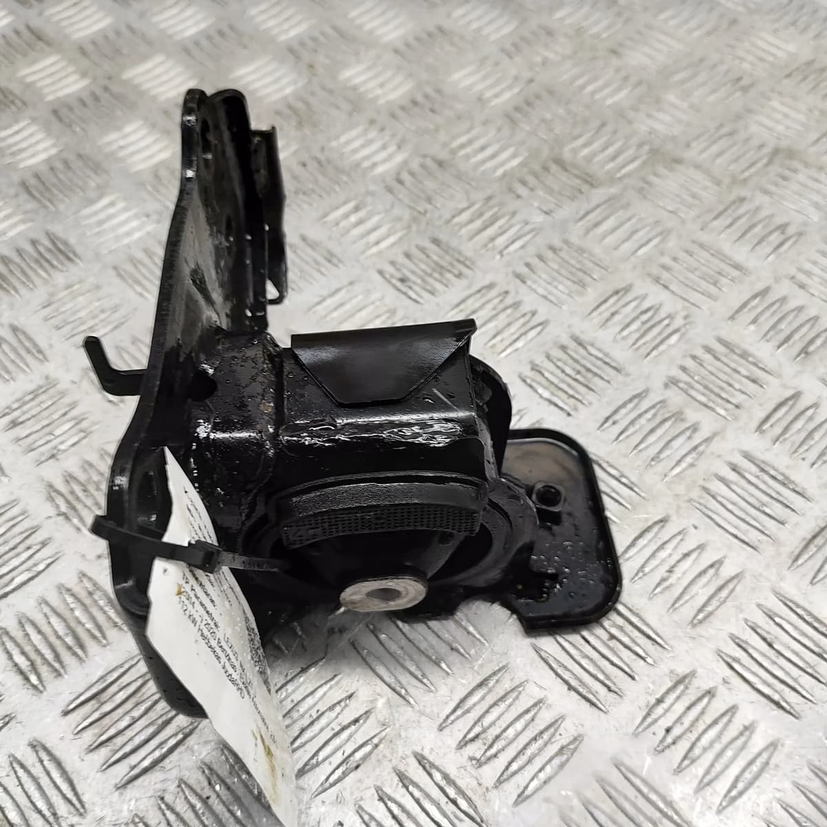 LEXUS NX Z1 Left Side Engine Mount 12372-36070 2.5 Petrol / electricity 30026891