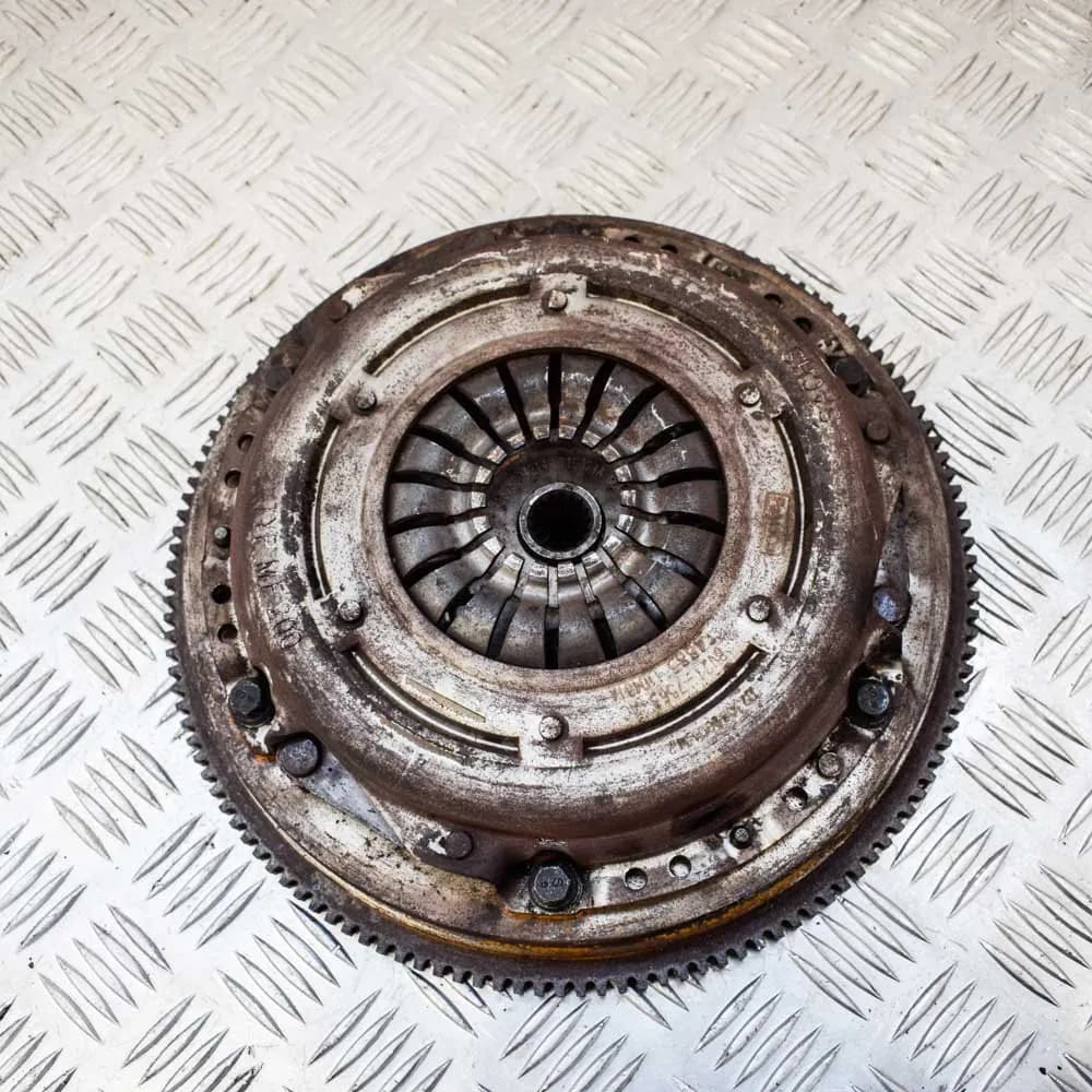 FORD FIESTA Flywheel Clutch Set MK6 1.4 Petrol 71kw 8V21-7563-AC 8V21-7550-A1C