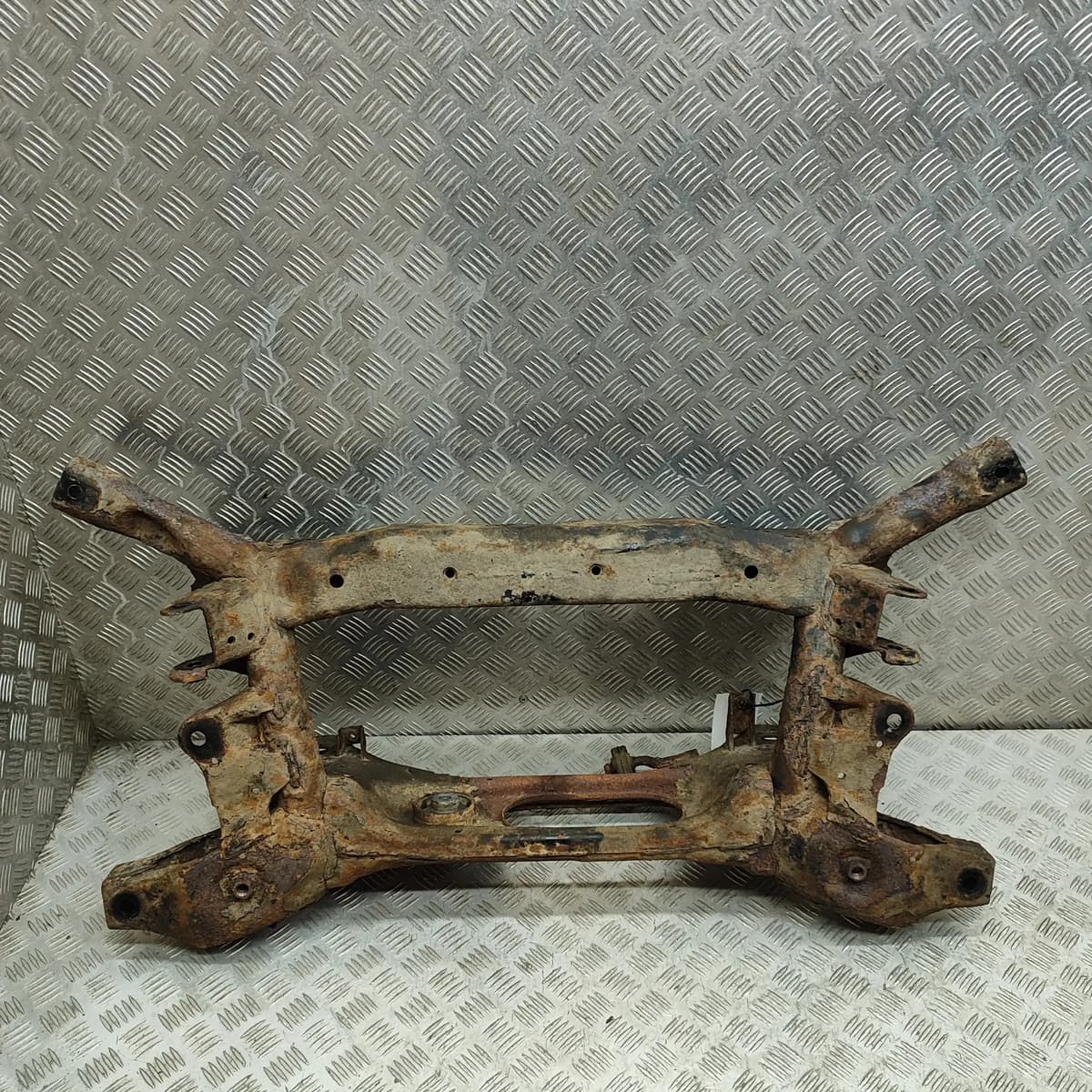 MITSUBISHI LANCER EVO X Rear Subframe 4100A056 2.0 Petrol 221kw 30187750