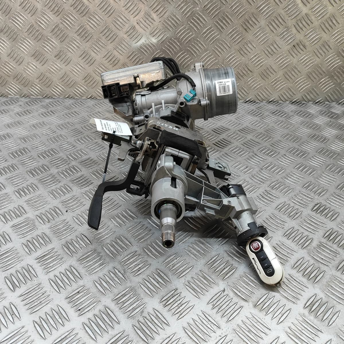 FIAT 500L 351, 352 Steering Column Mechanism 00519841750 1.4 Petrol 30192557