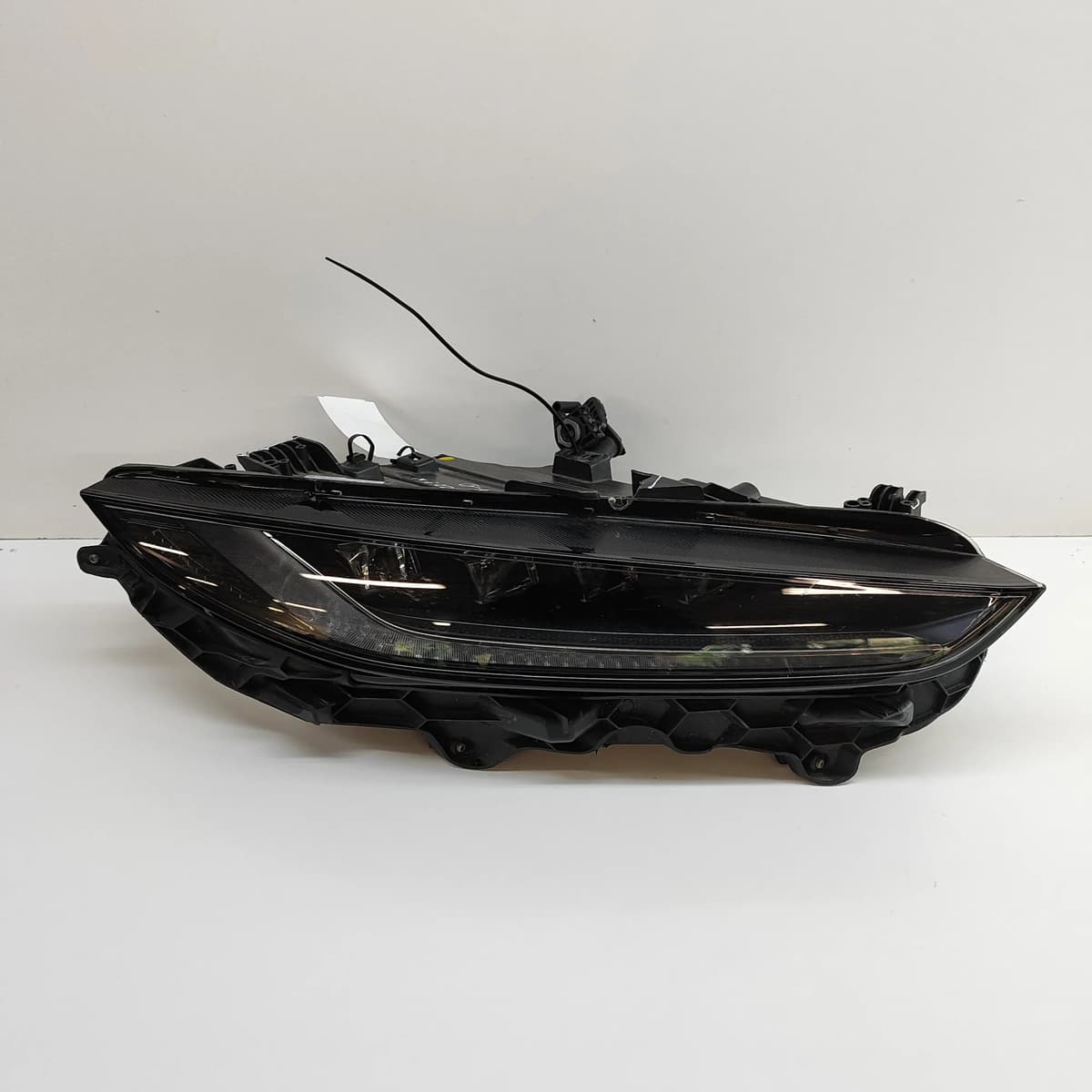 JAGUAR F-TYPE Coupe X152 Front Right Headlight MX53-13W029-AE RHD 2021