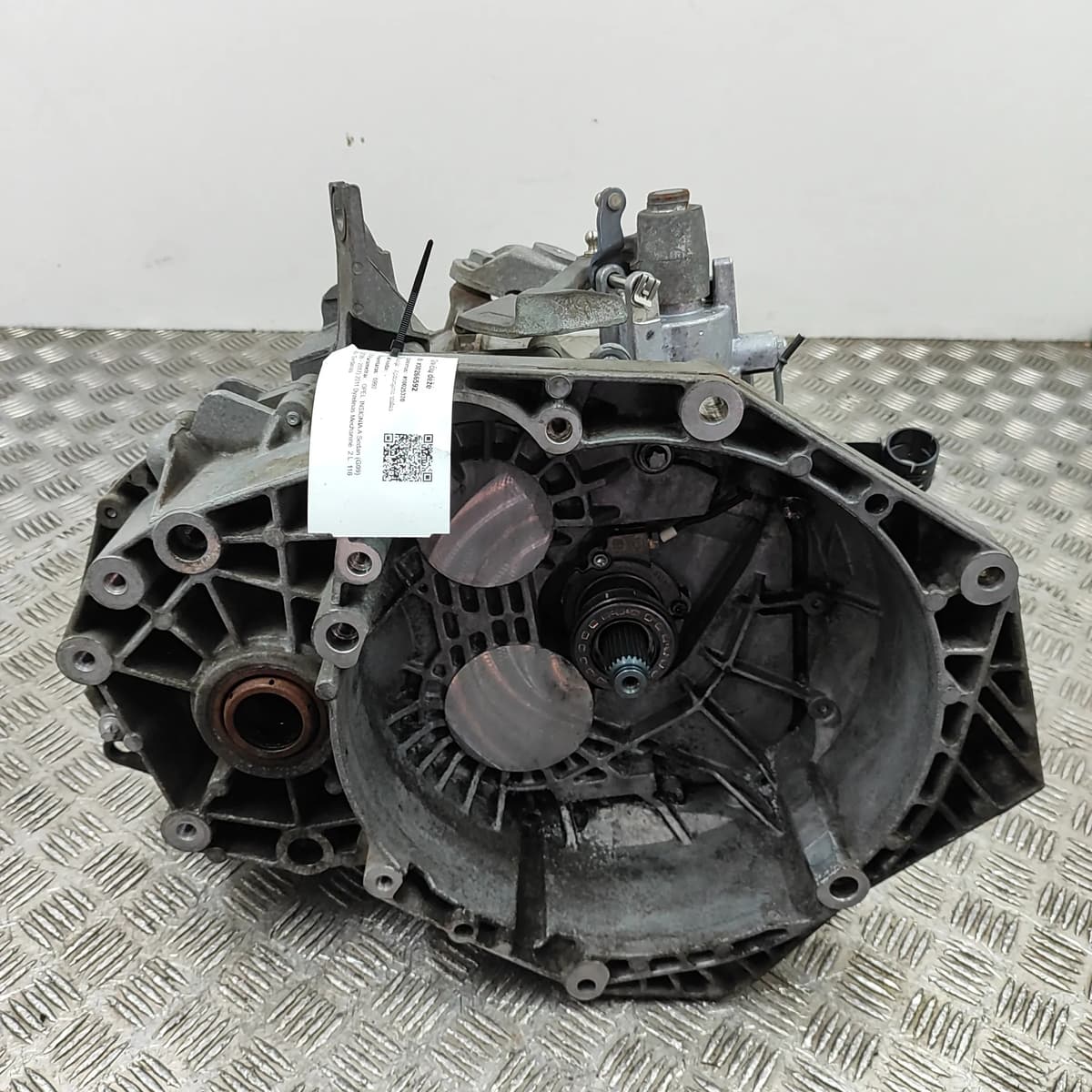 OPEL INSIGNIA A Sedan G09 Manual Gearbox 55561696 2.0 Diesel 118kw 2011 30266592