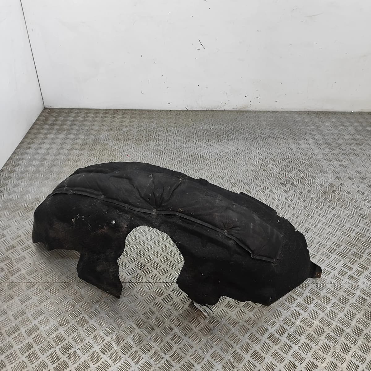 HONDA CR-V RW Rear Right Arch Liner 74550-TLA-A50 2.0 Petrol 158kw 30272424