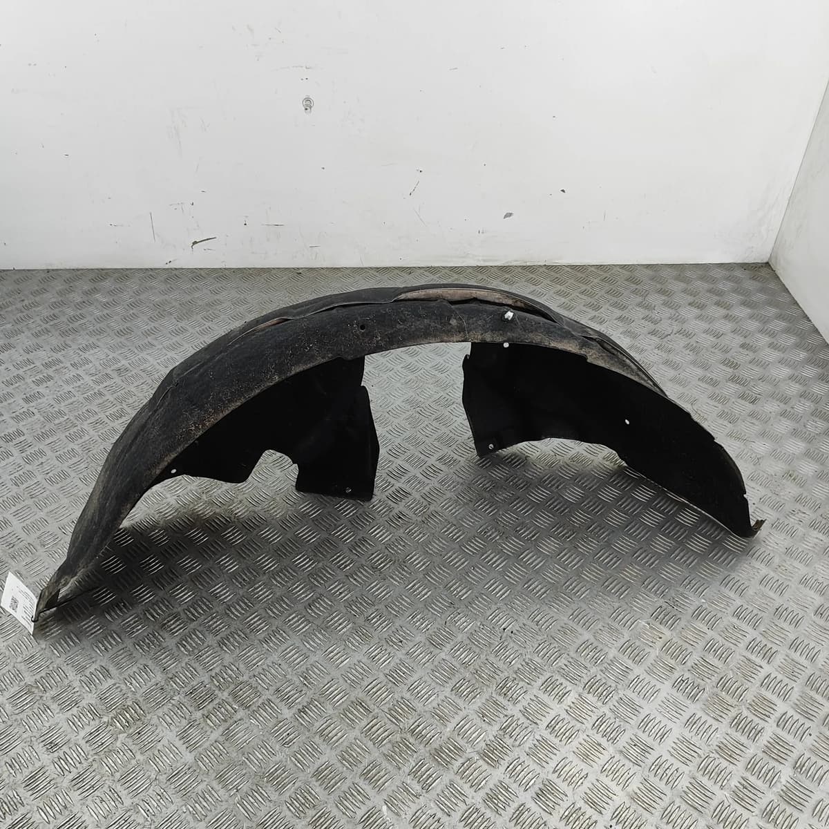 HONDA CR-V RW Rear Left Arch Liner 74590-TLA-A50 2.0 Petrol 158kw 30272426