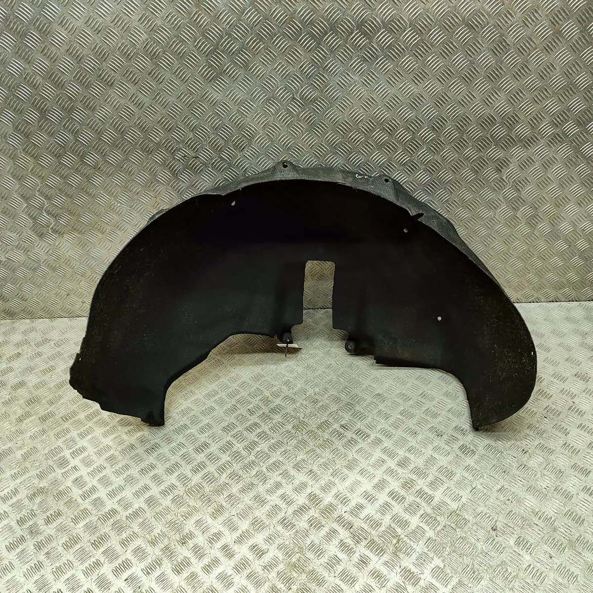 PORSCHE MACAN 95B Rear Left Arch Liner 95B810971F 3.0 Diesel 190kw 2016 30291481