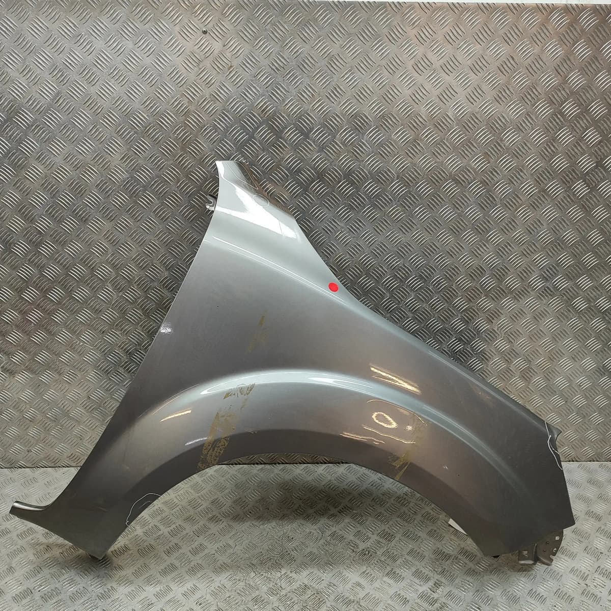 NISSAN NP300 NAVARA Pick-up D230 Front Right Fender F3100-4JKMA 30292251