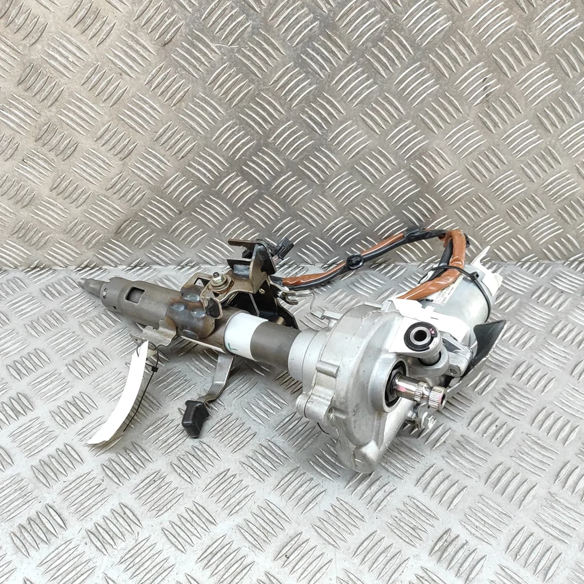TOYOTA YARIS P13 Steering Column Mechanism AV160800-0972 1.3 Petrol 30334821
