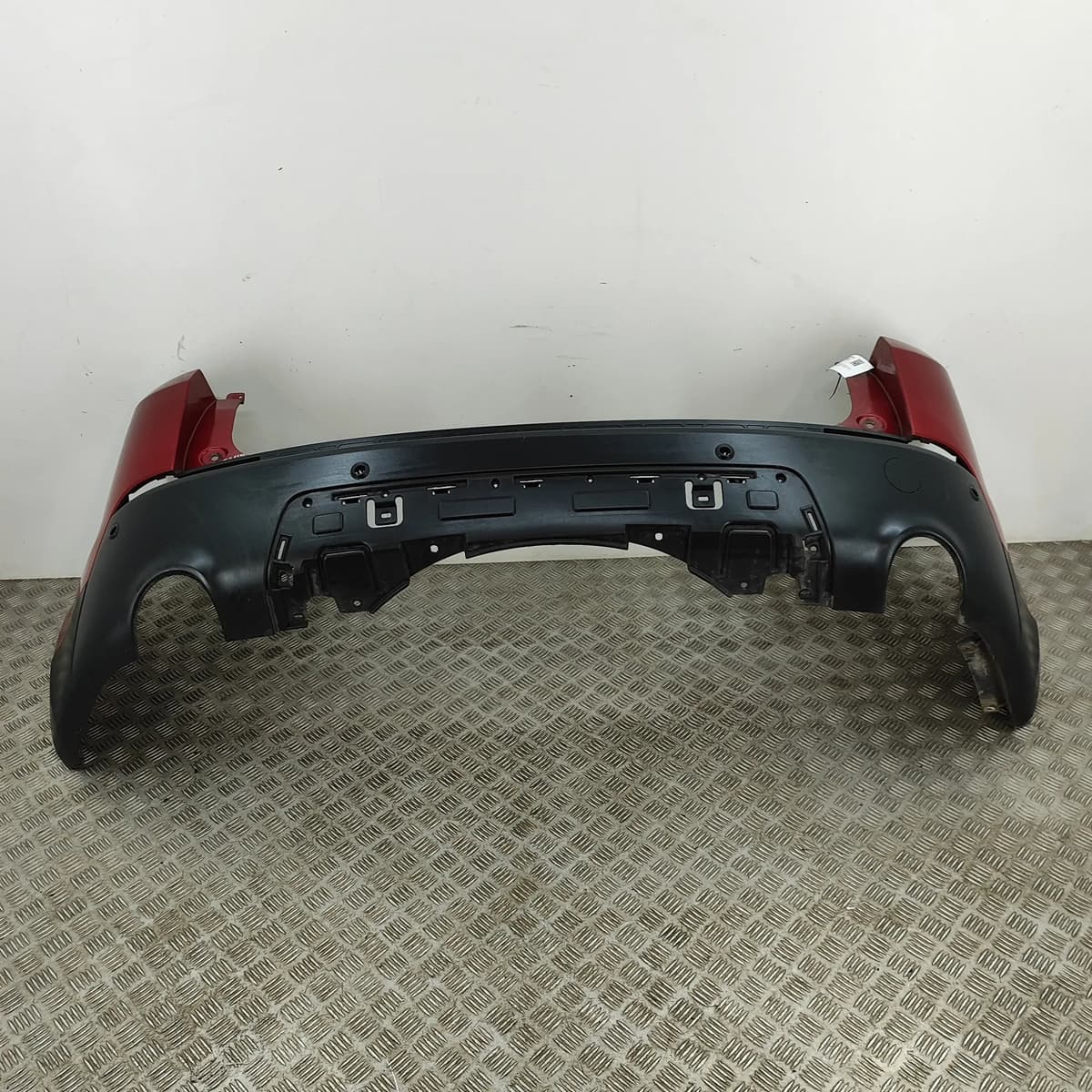 LAND ROVER DISCOVERY SPORT L550 Rear Bumper LR073069 2.0 Diesel 132kw 30335675