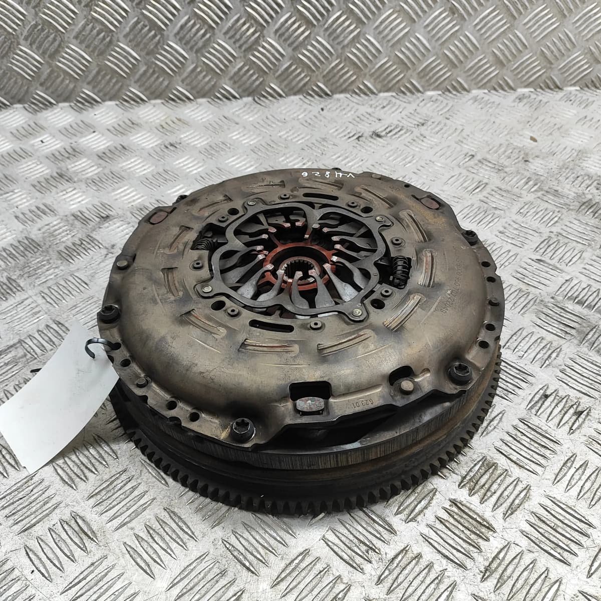 RENAULT MASTER Mk3 Furgon FV Clutch Kit 302052170R 2.3 Diesel 96kw 2017 30335957