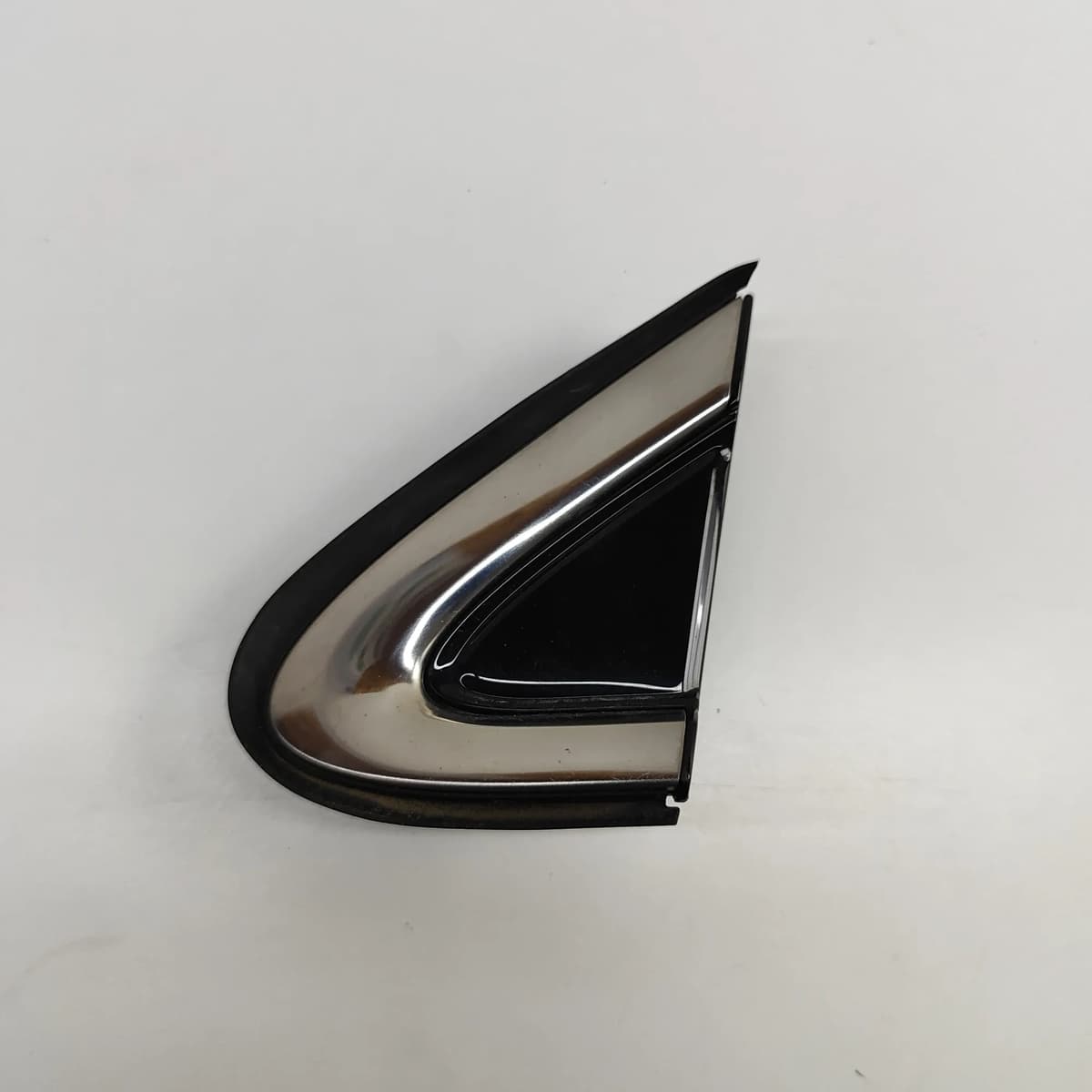 LEXUS RX L2 Front Left Quarter Window 60118-48030  30374667