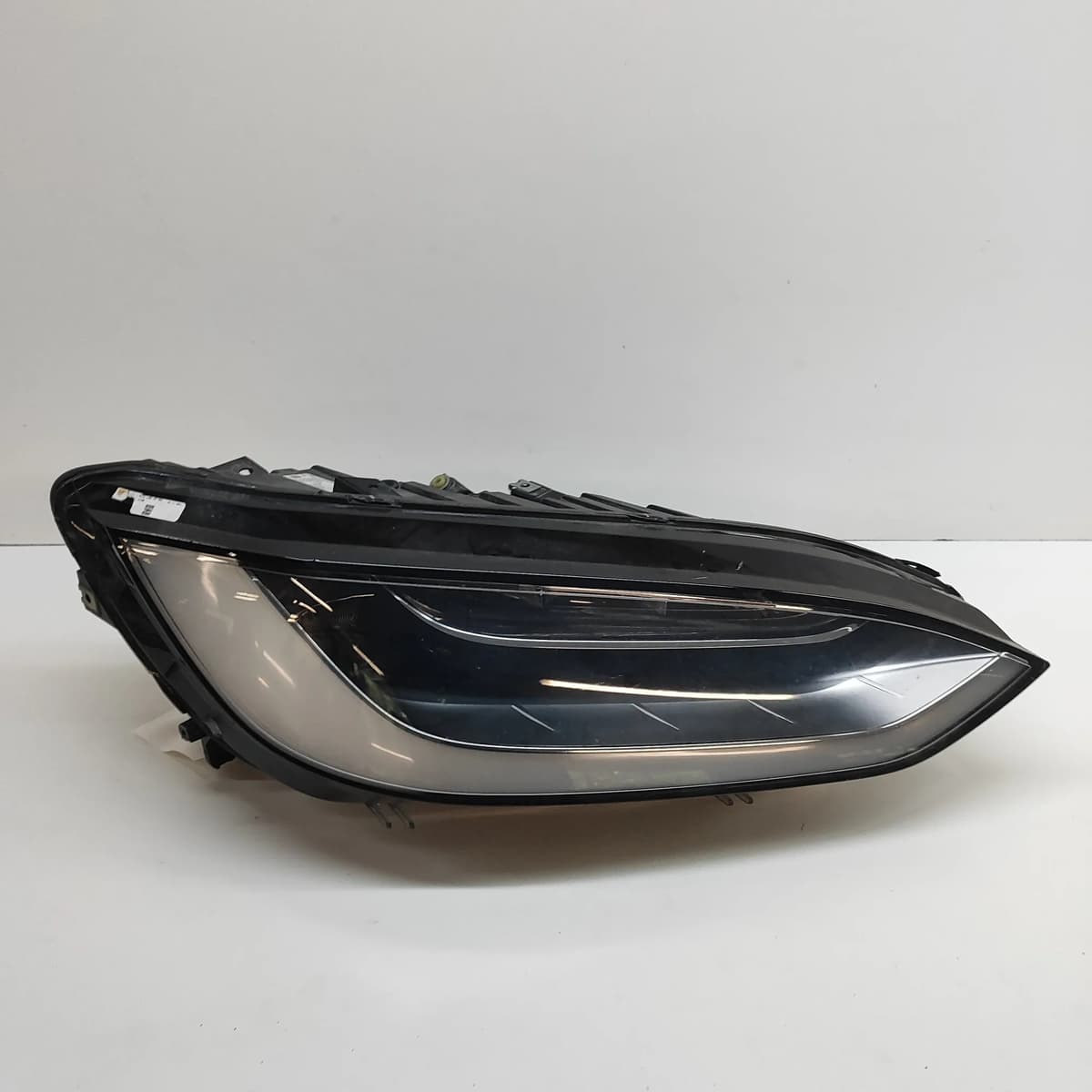 TESLA MODEL X Front Right Headlight LHD 1034319-00-C Electricity 2018 30381647
