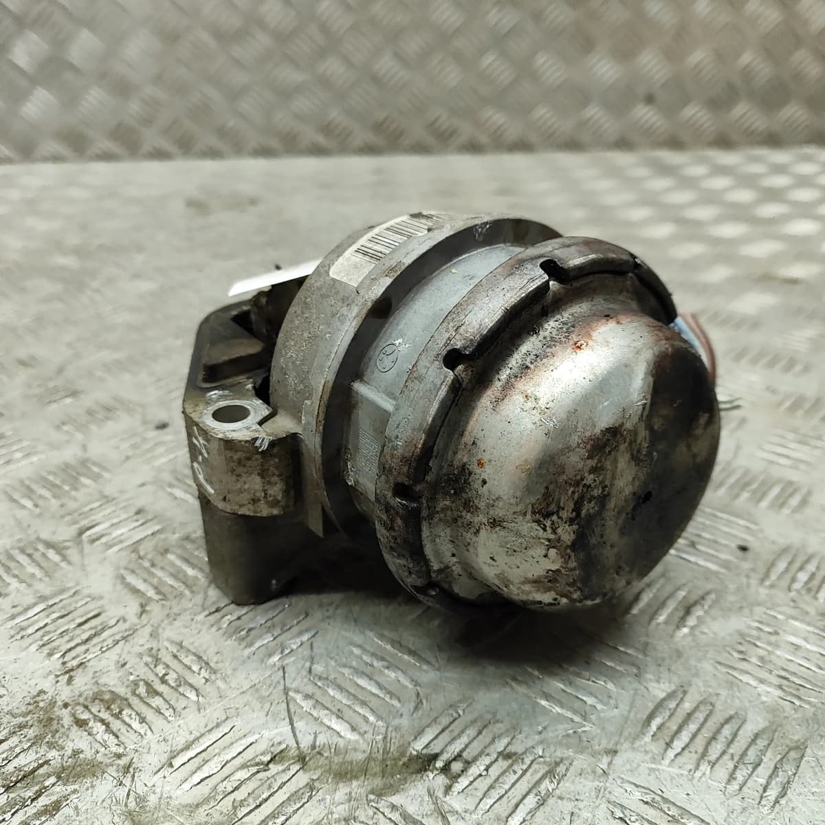 AUDI A6 Avant 4G5, C7, 4GD Left Side Engine Mount 4H0199255T 4.0 Petrol 30407118