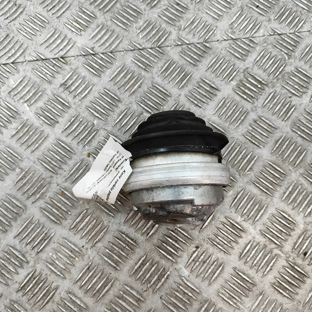 MERCEDES-BENZ SLC R172 Left Side Engine Mount A1722400317 1.6 Petrol 115kW 2018