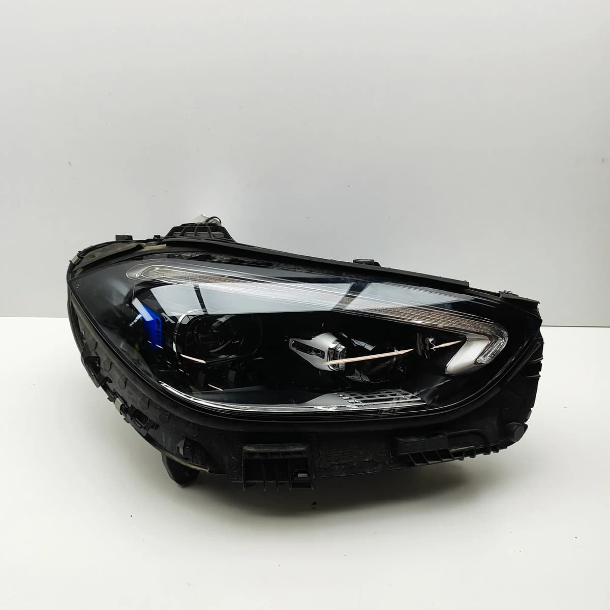 MERCEDES-BENZ C S206 Front Right Headlight RHD A2069065404 3.0 Petrol  30455706