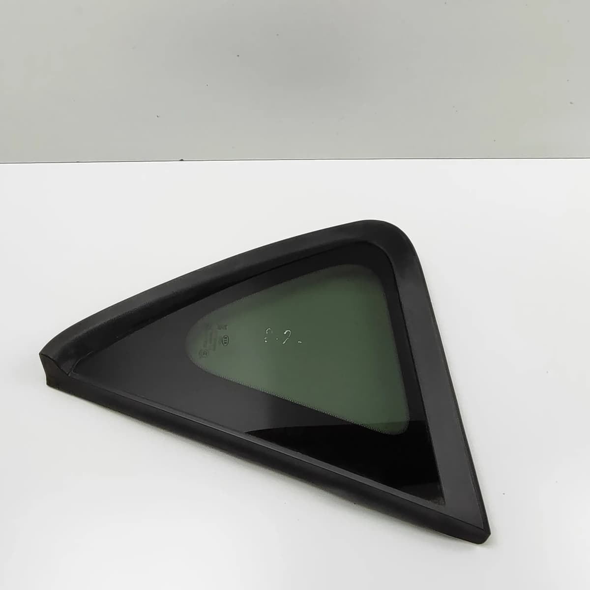 KIA SOUL MK2 PS Rear Right Quarter Window 87820-B2000 Electricity 81kw 30463791