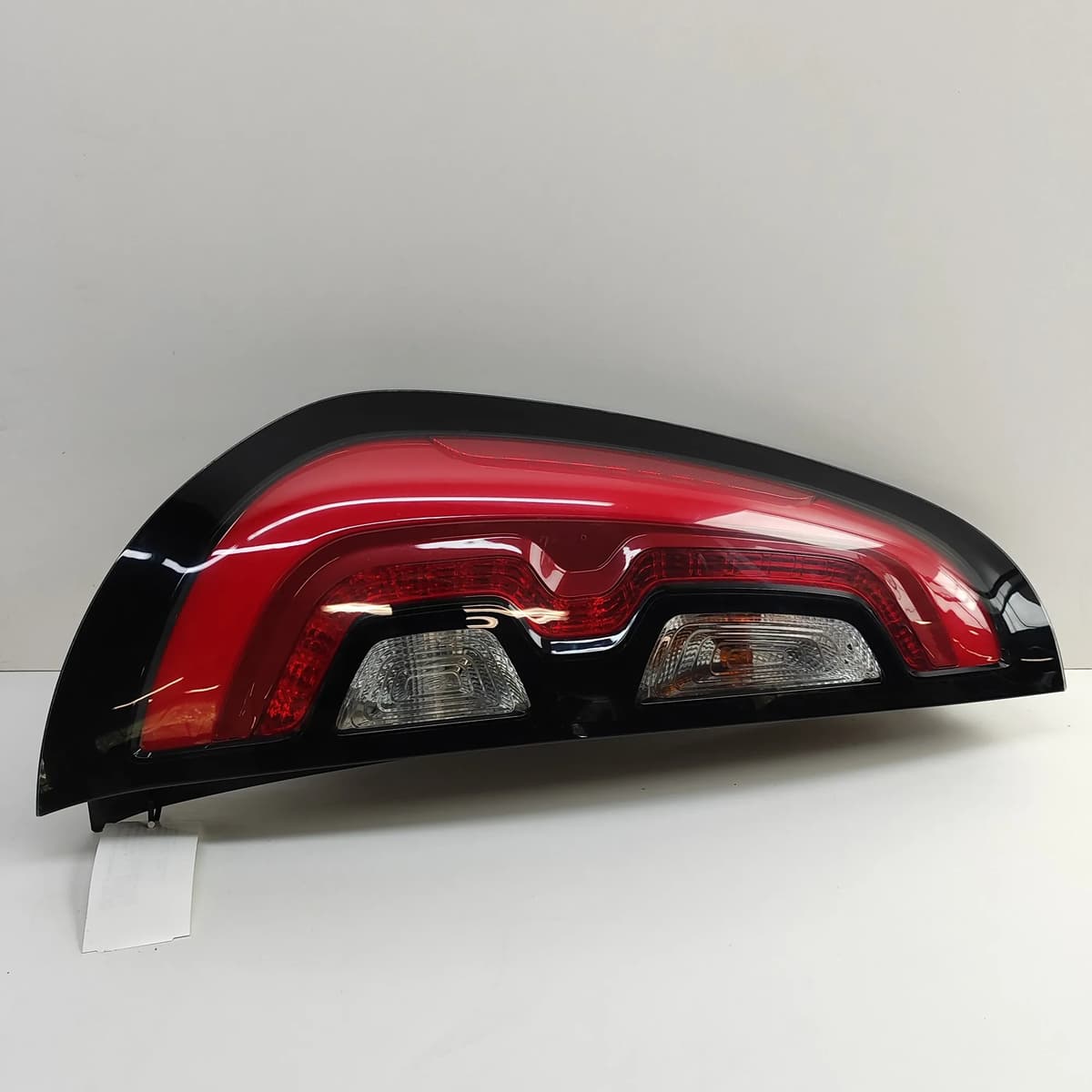 KIA SOUL Mk2 Rear Left Tail Light LHD 92401-E4020 81kw 2015 30464193