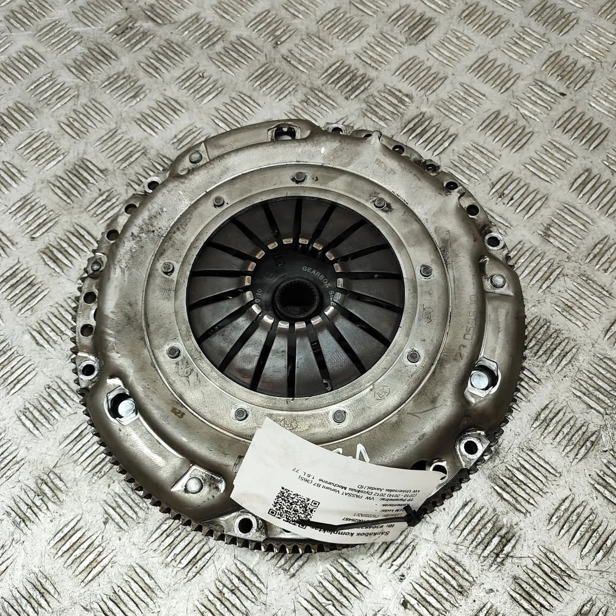 Volkswagen PASSAT Variant B7 Clutch Kit 328082010 1.6 Diesel 77kW 2012 30483717