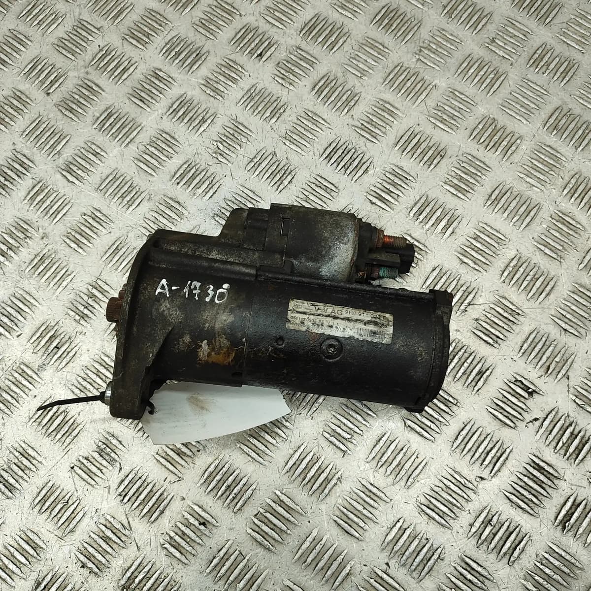 Volkswagen CRAFTER MK1 2F Starter Motor 2H0911023F 2.0 Diesel 80kW 2011 30492142
