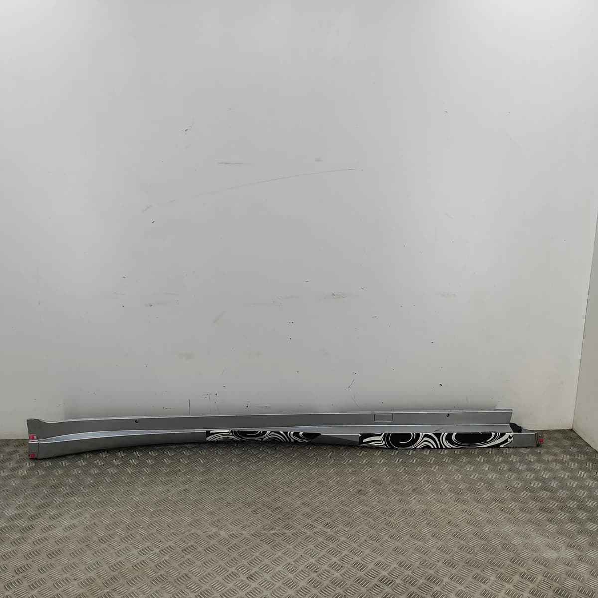 TOYOTA PRIUS XW60 Right Side Plastic Sideskirt Cover 75850-47040 2023 30617307