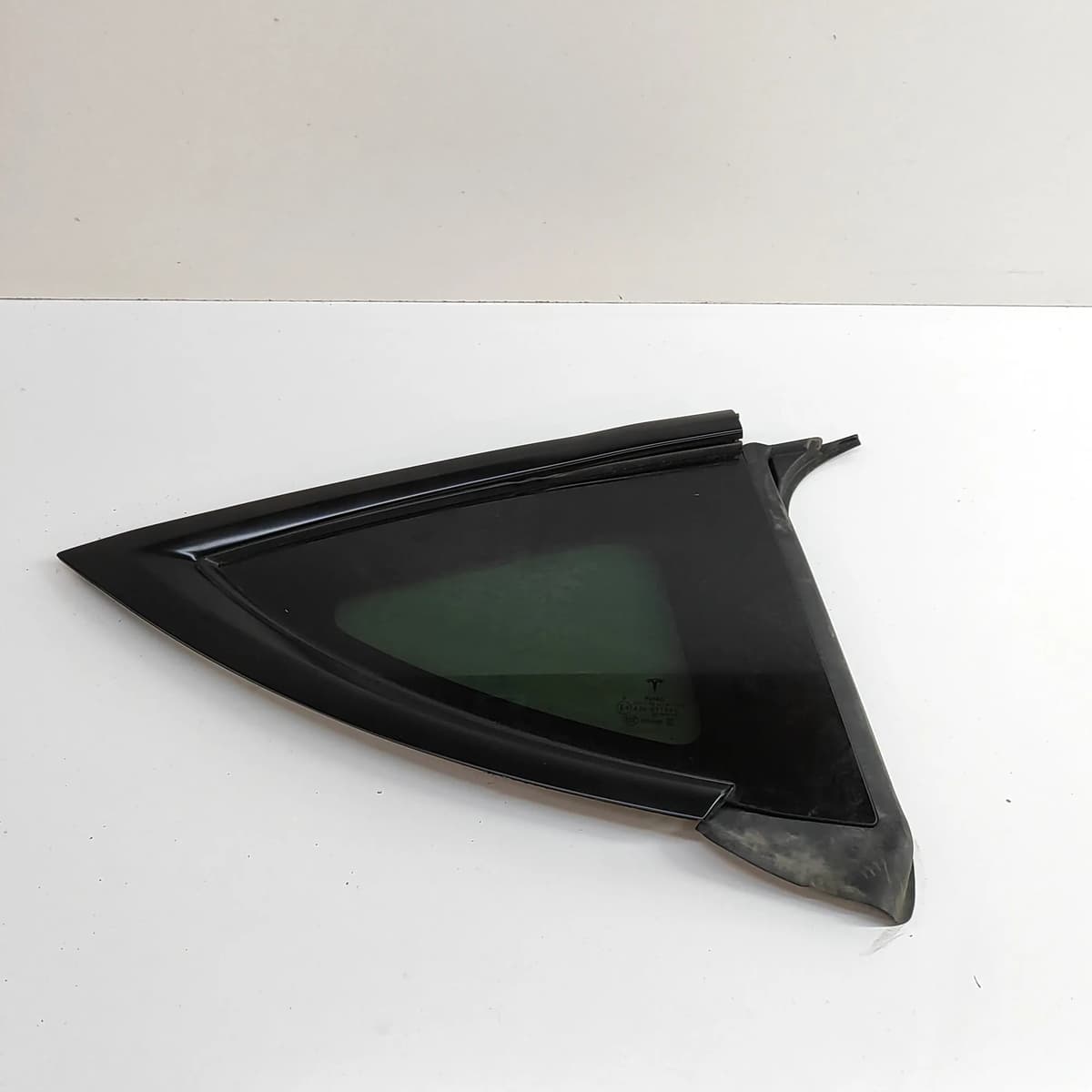 TESLA MODEL Y Rear Right Quarter Window AS3 1600809-00-A 2021 30617949