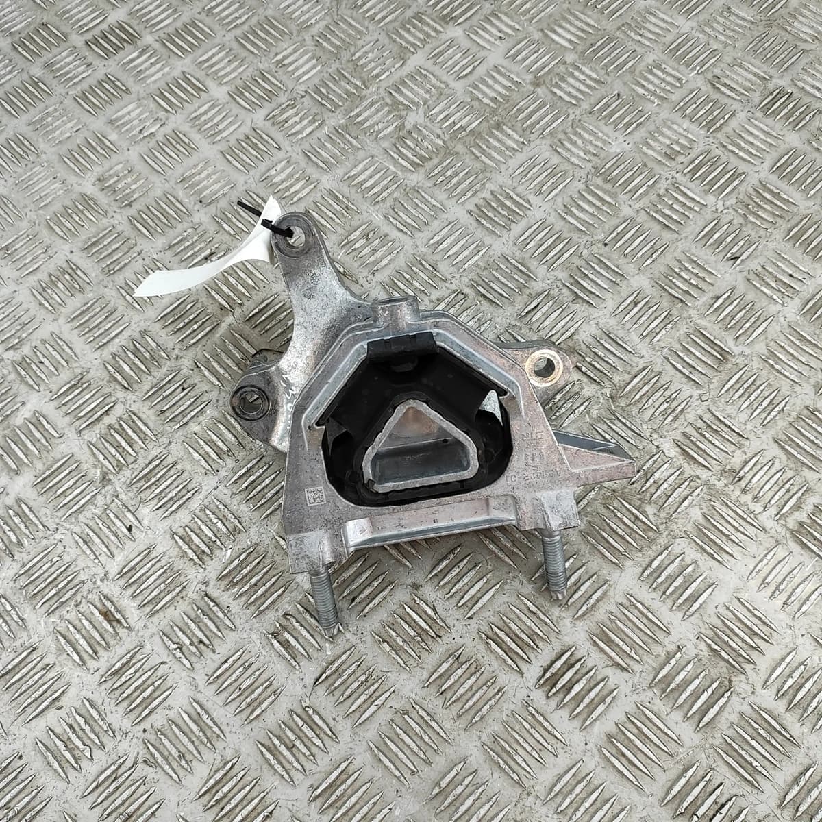 JEEP Avenger Left Side Engine Mount 9826551380 Electricity 115kW 2024 30655885