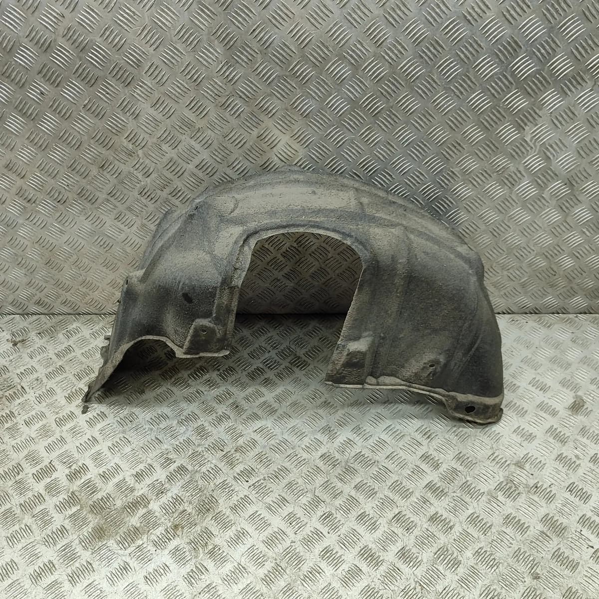 TOYOTA PRIUS XW50 Rear Right Arch Liner 65637-47060 1.8 Hybrid 72kW 2016