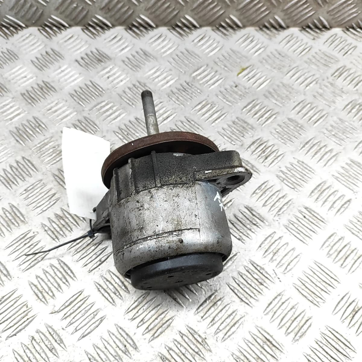 PORSCHE PANAMERA 970 Left Side Engine Mount 94837505903 4.8 Petrol 30698085