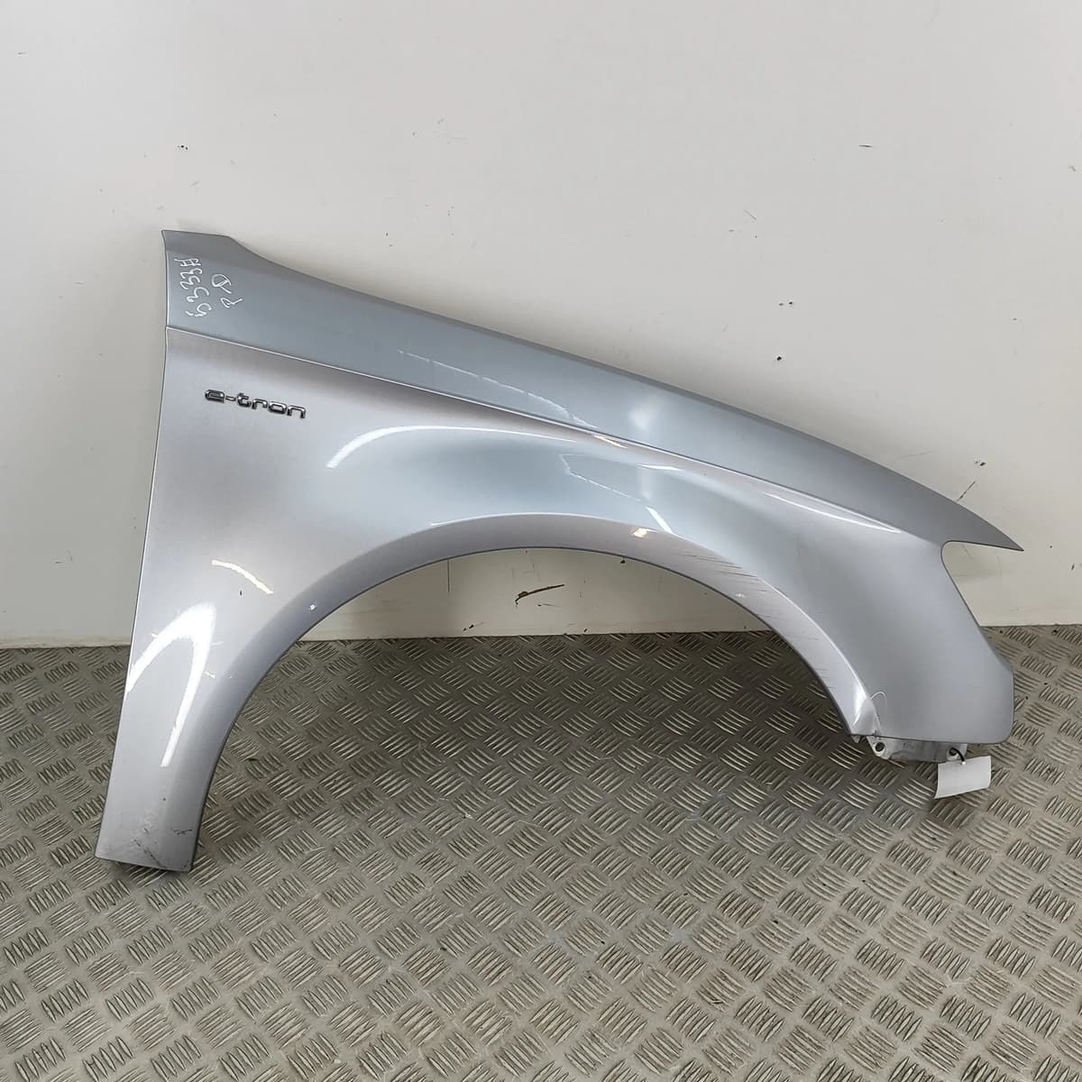 AUDI A3 Sportback 8V Front Right Fender 8V0821106C 2018 30704234