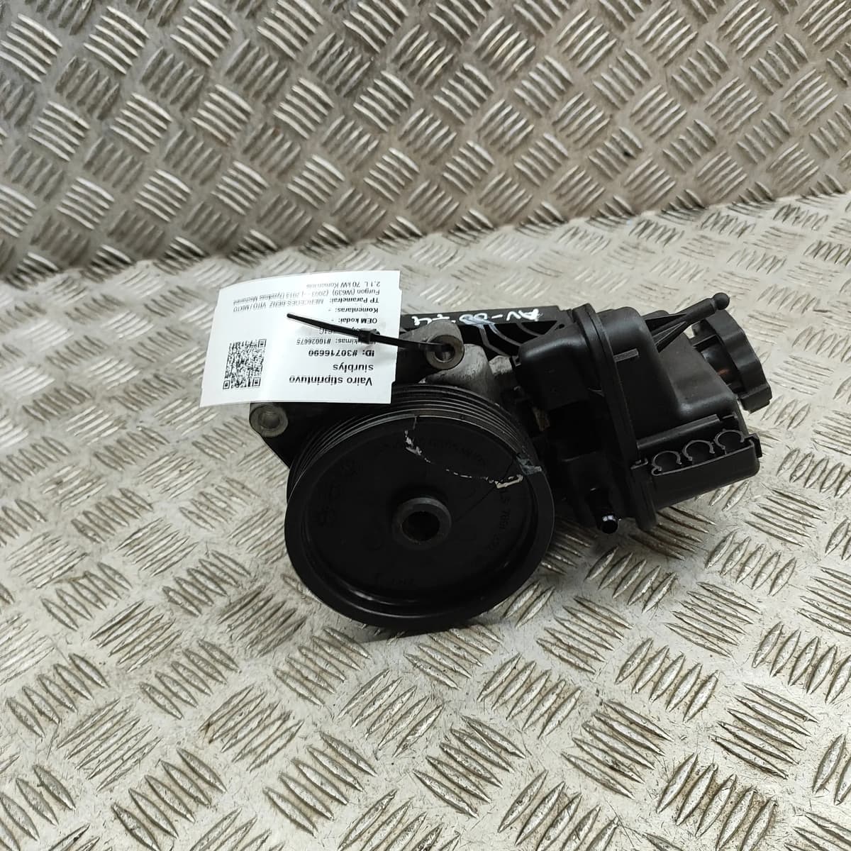 MERCEDES-BENZ VITO / MIXTO Furgon W639 Power Steering Pump A0064667801 30716690