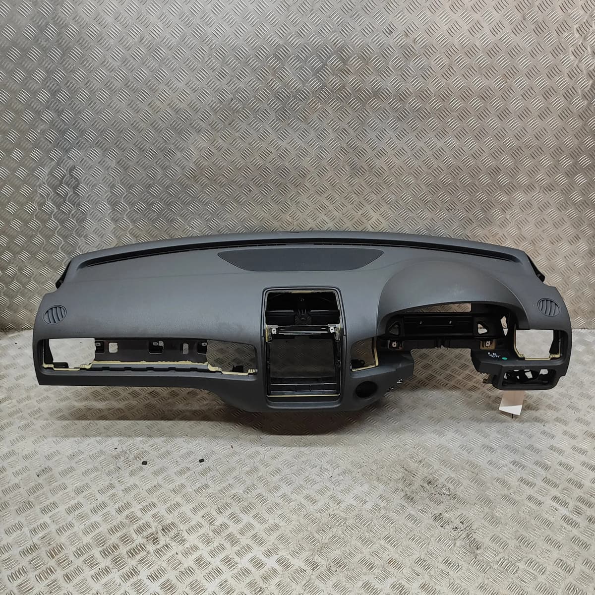 VW TOUAREG CR7 Dashboard RHD 7P2857100 3.0 Diesel 210kw 2023 30717138