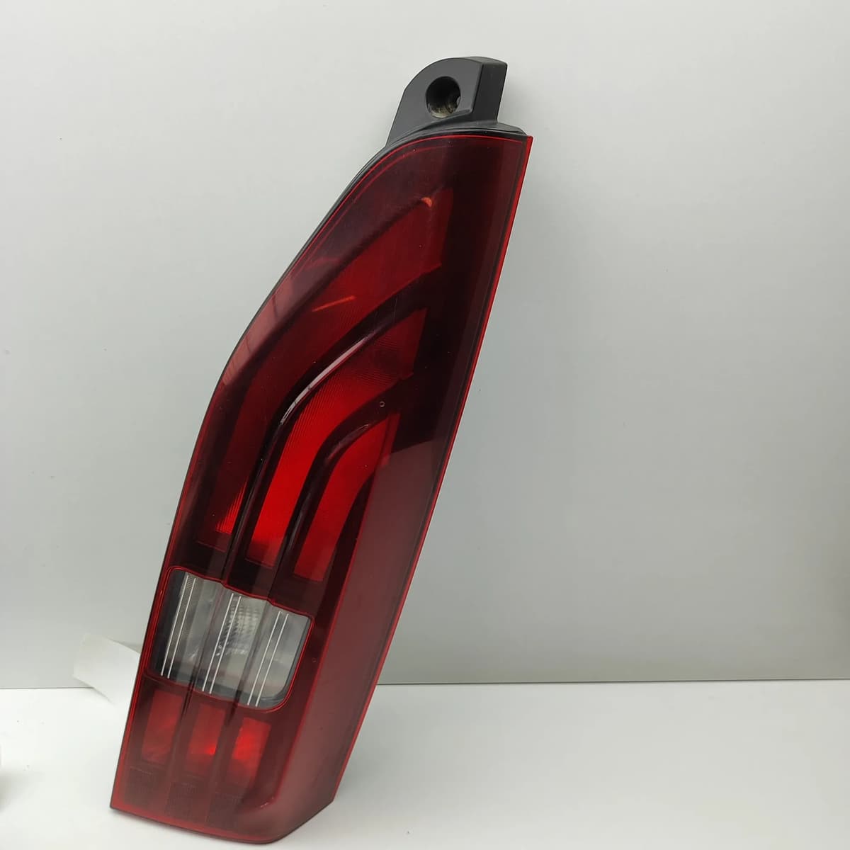 PEUGEOT PARTNER Furgon Rear Right Tail Light  9820555280 1.5 Diesel 30738749