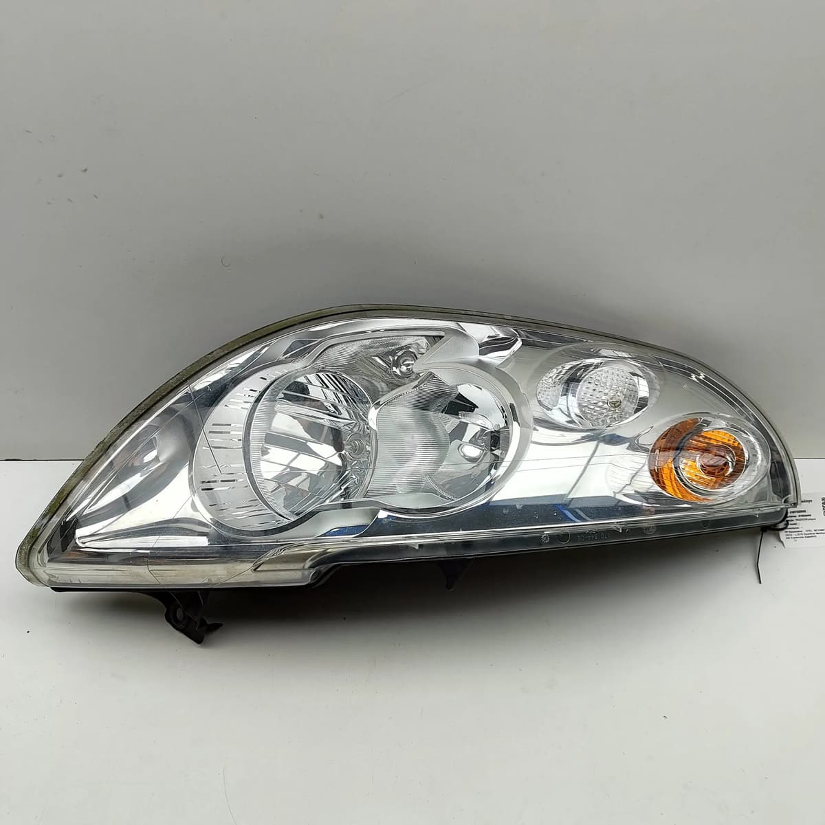 OPEL MOVANO B Furgon Front Right Headlight RHD 260100050R 2.3 Diesel 30752955