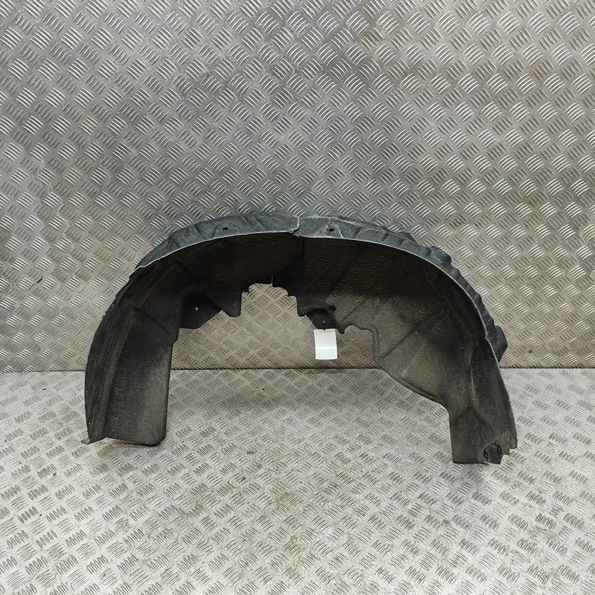 VOLVO XC40 536 Rear Right Arch Liner 32392144 2.0 Petrol / electricity 30759018