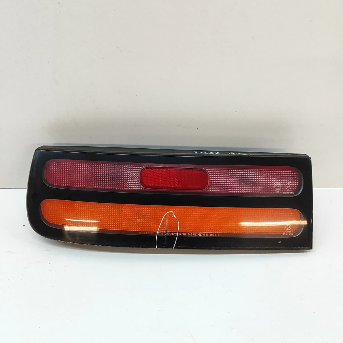 NISSAN 300 ZX Cabrio Z32 Rear Left Tail Light 26555-37P00 RHD 1993 30768306