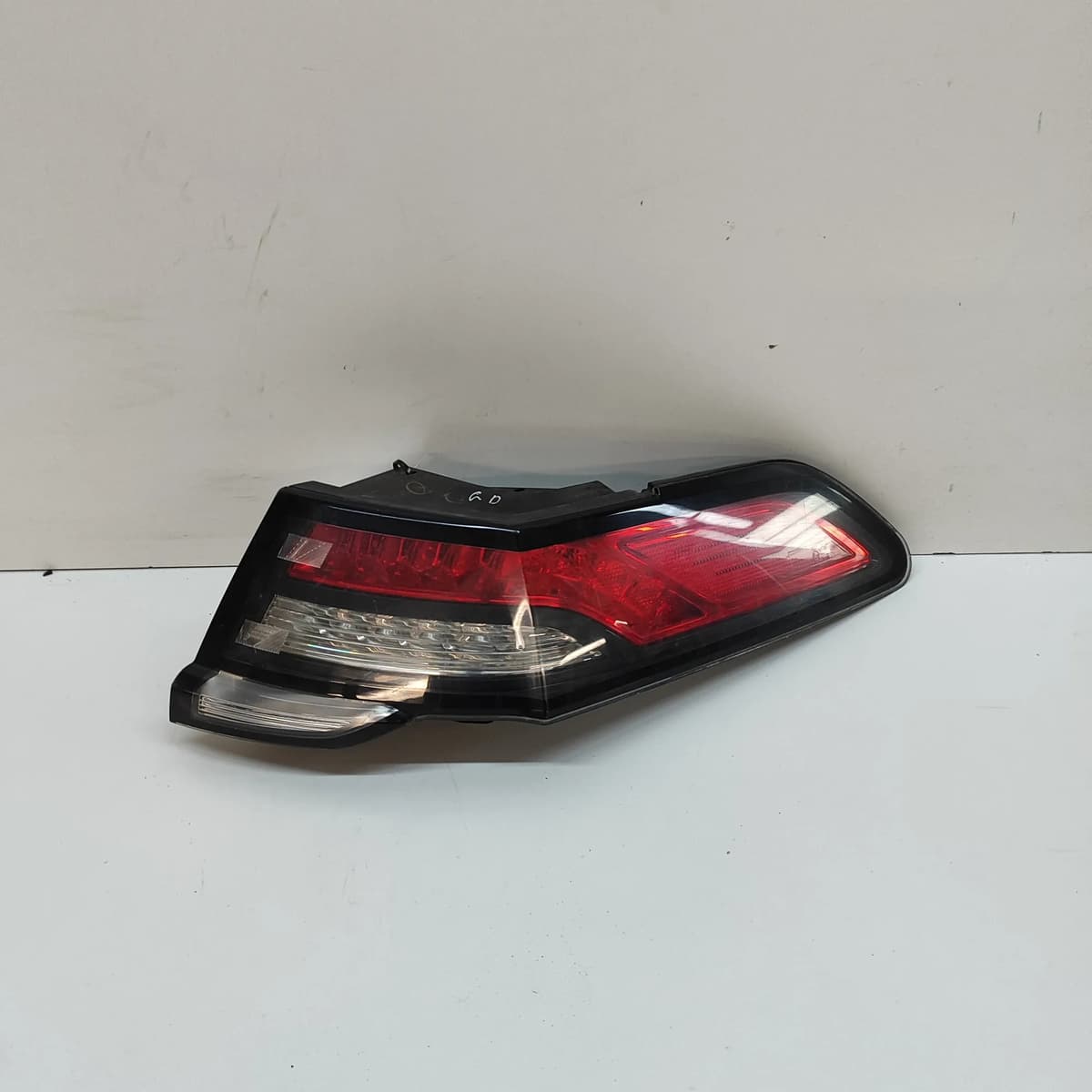 OPEL Vauxhall AMPERA MK1 Rear Right Tail Light 22927925 RHD 2014 30769532