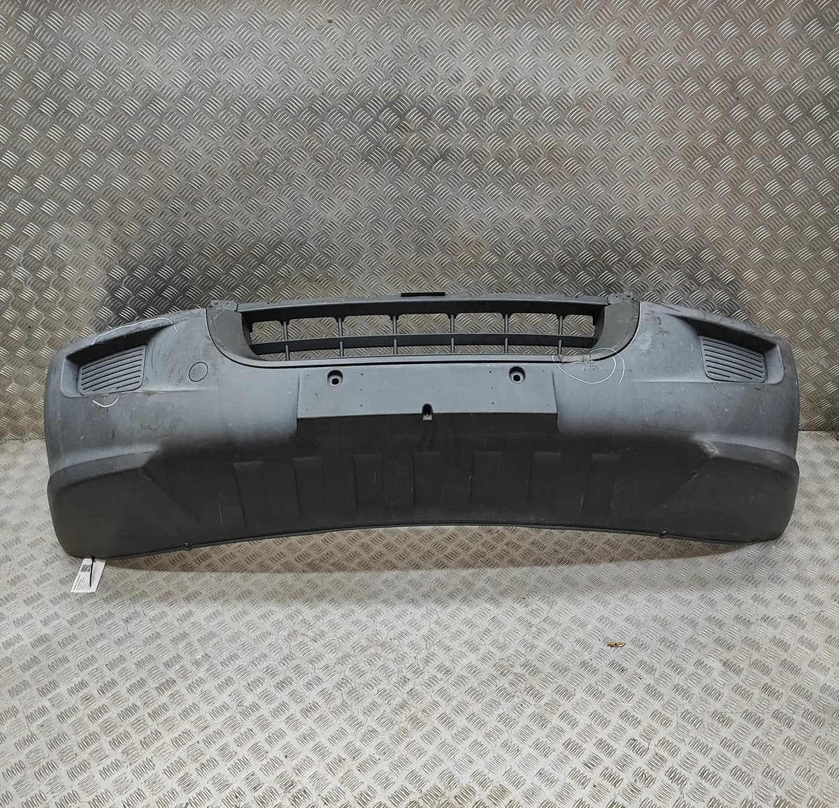 VW CRAFTER 30-50 Furgon 2E Front Bumper 9068800070 2.0 Diesel 103kw 30781523