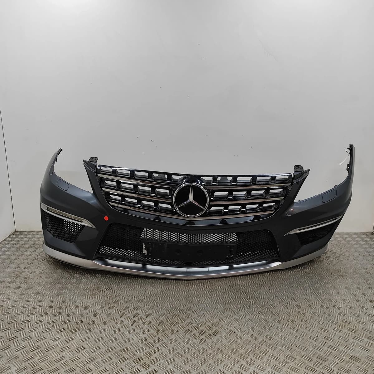 MERCEDES-BENZ M W166 Front Bumper A16688546259999 2012 30919200