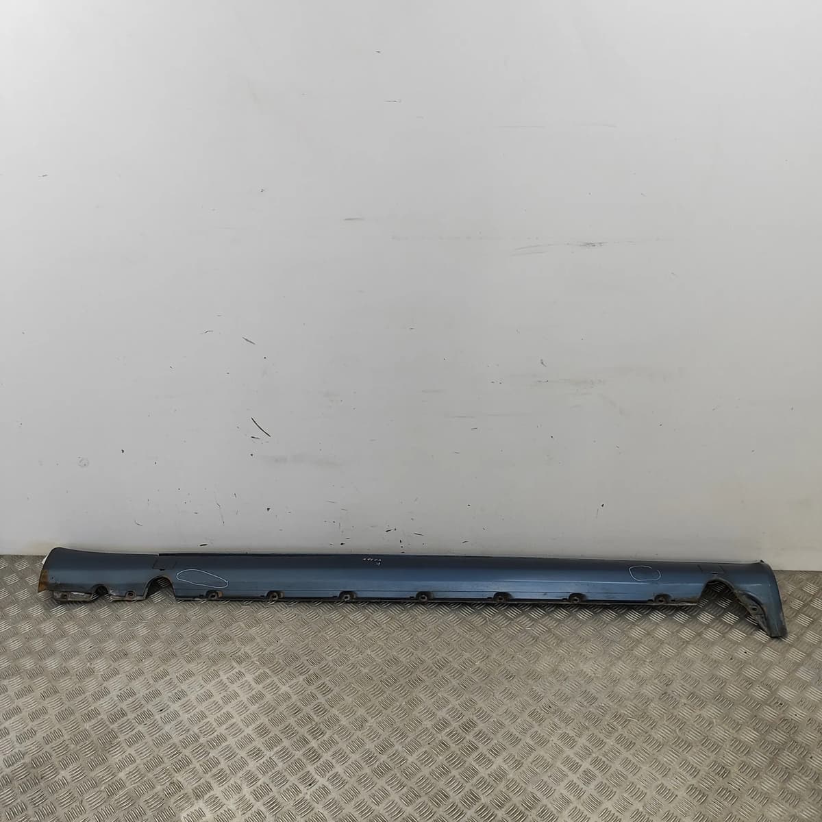 MERCEDES-BENZ E W124 Left Side Plastic Sideskirt Cover A1246902340 1993 31052983