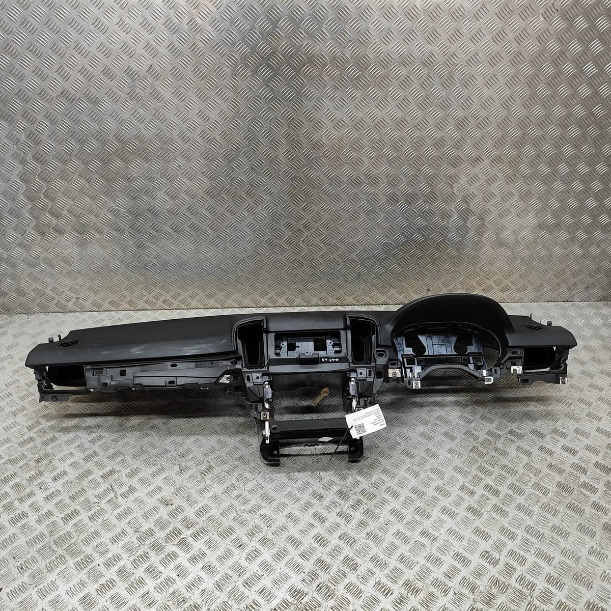 MERCEDES-BENZ GLE W166 Dashboard A1666802887 RHD 2017 31147245