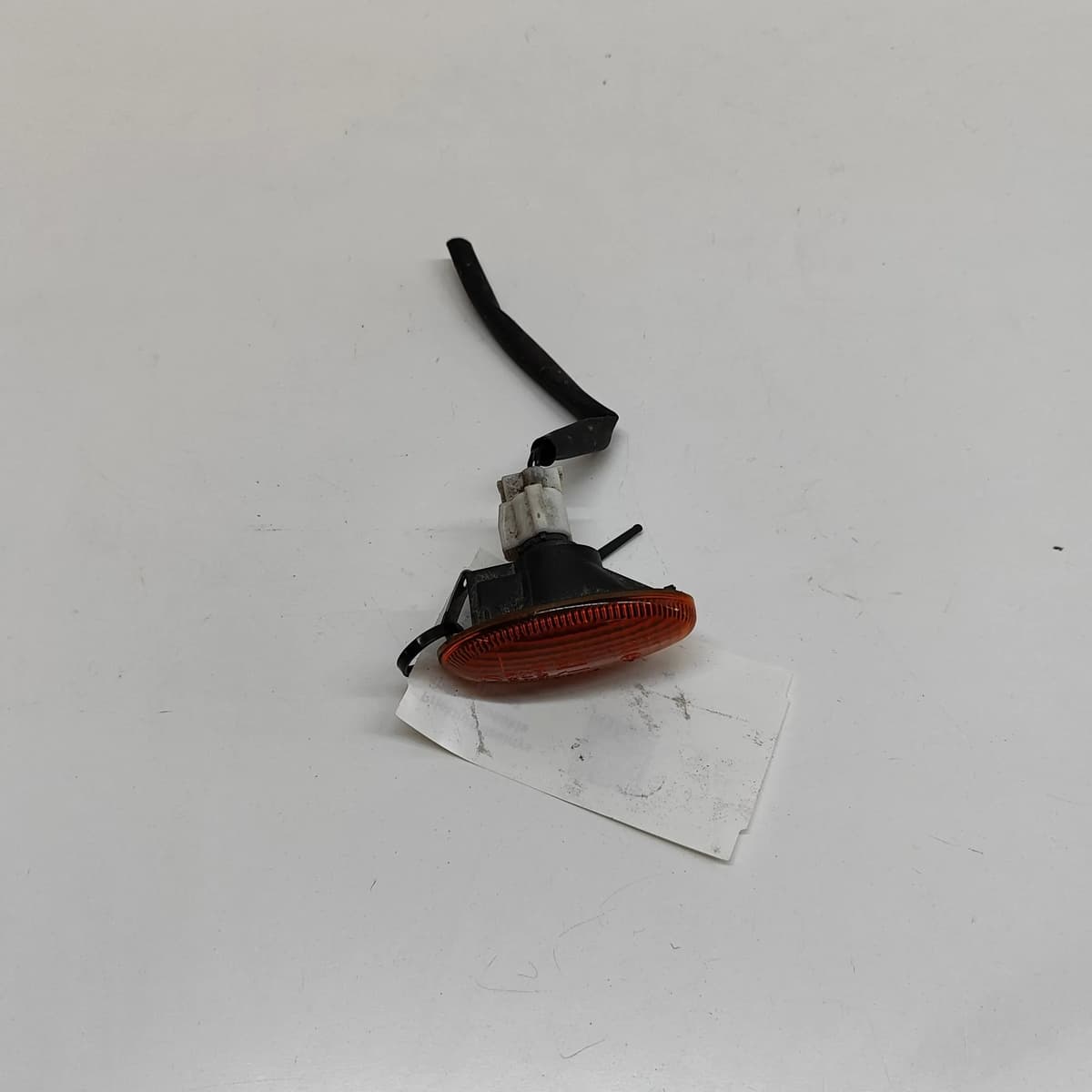 SUBARU FORESTER SF Front Right Fender Turn Signal 84401-KC020 31151743