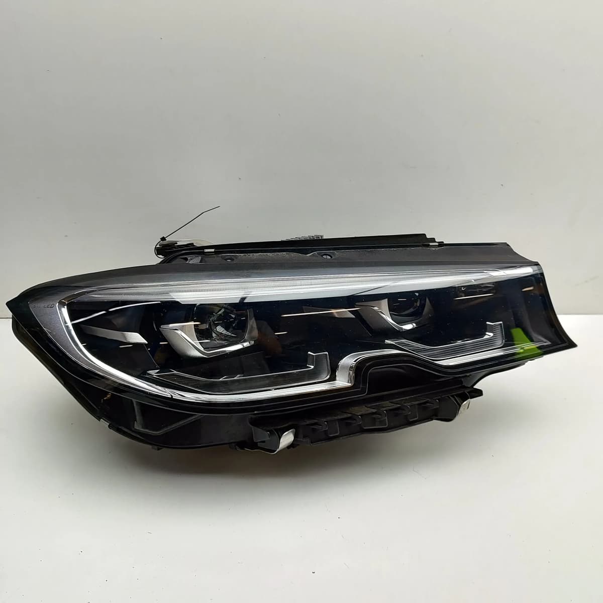 BMW 3 G20 G28 Front Right Headlight 5A1DB48 2.0 Hybrid 31198442 RHD