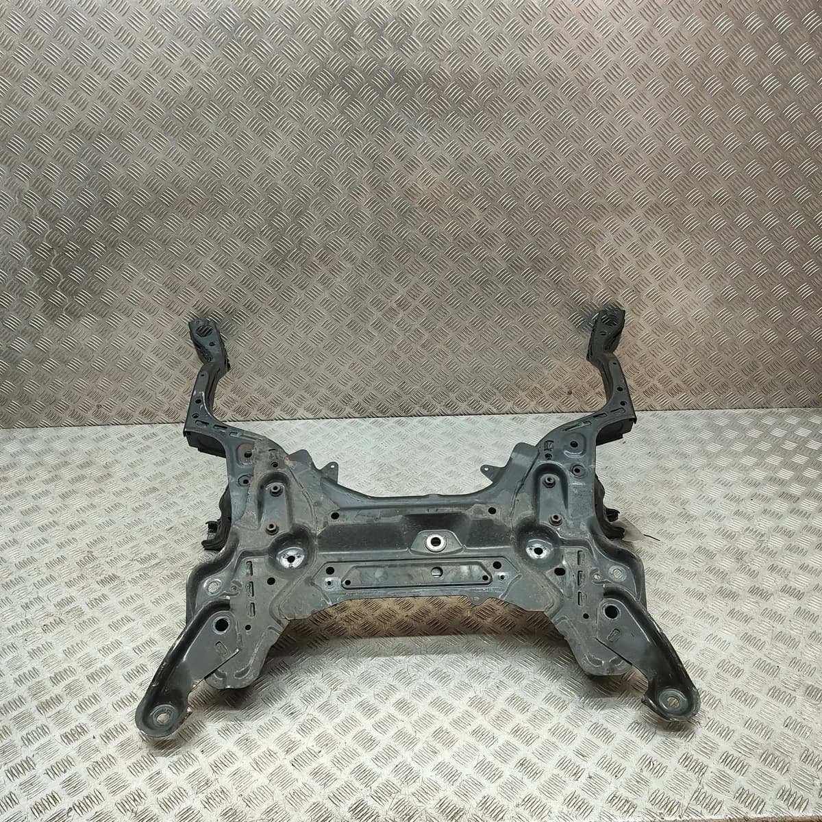TOYOTA YARIS CROSS XP210 Front Subframe 51201-0D270 1.5 Hybrid 85kW 2021