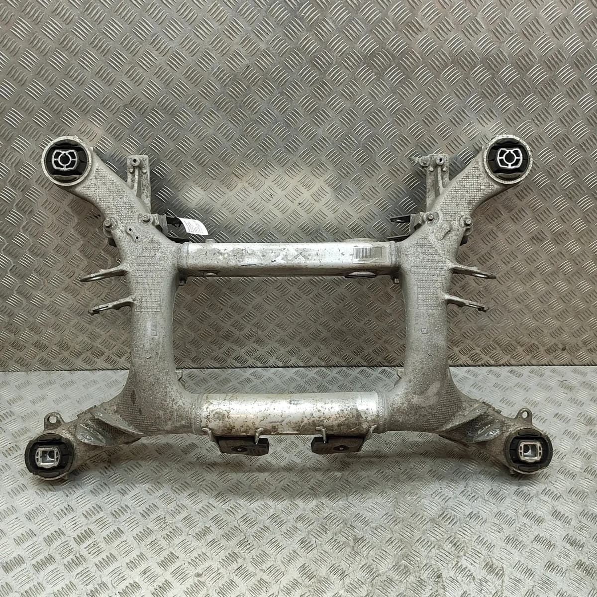 BMW 5 G30 Rear Subframe 6886057 2.0 Petrol / electricity 185kw 2019 31221155