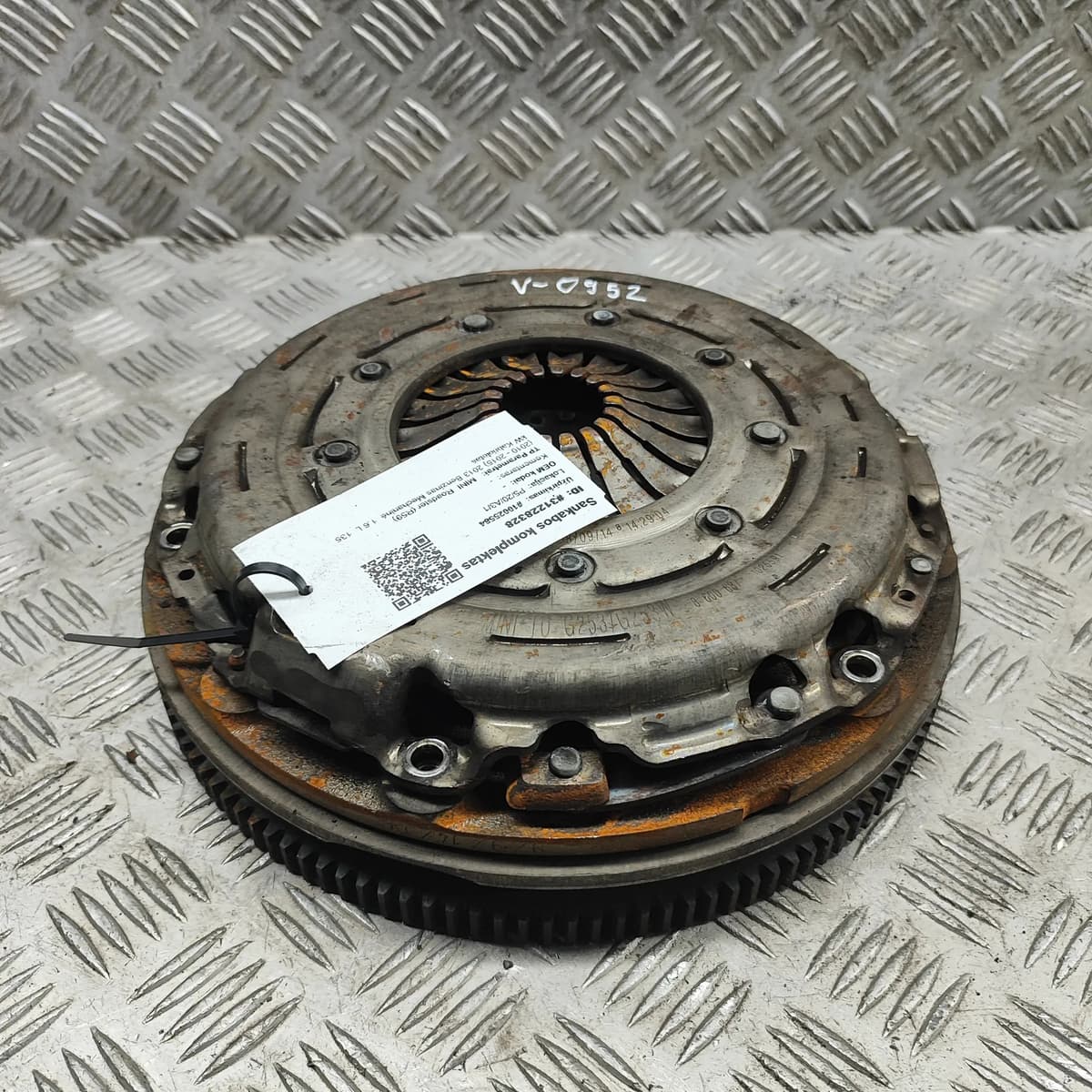 MINI Roadster R59 Clutch Kit 8600687 1.6 Petrol 135kw 2013 31228328