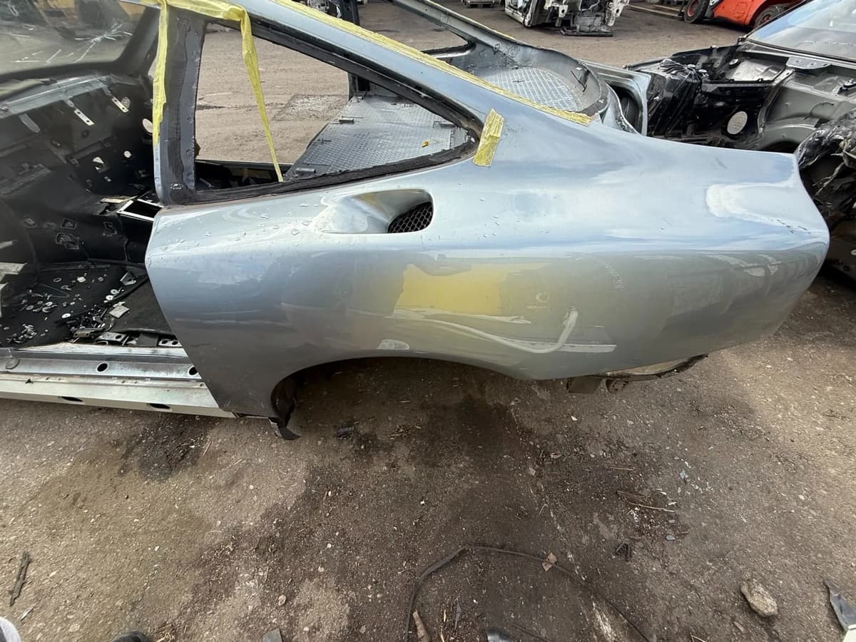 Ferrari 575 Maranello Heck links Viertel Panel 5.5 Benzin 357 kW 2003 31263842